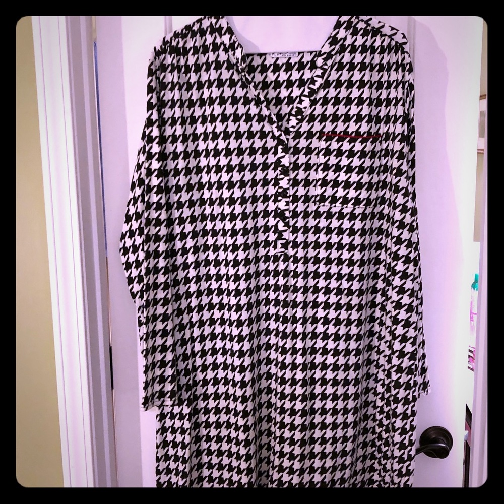 Houndstooth Tunic with pocket